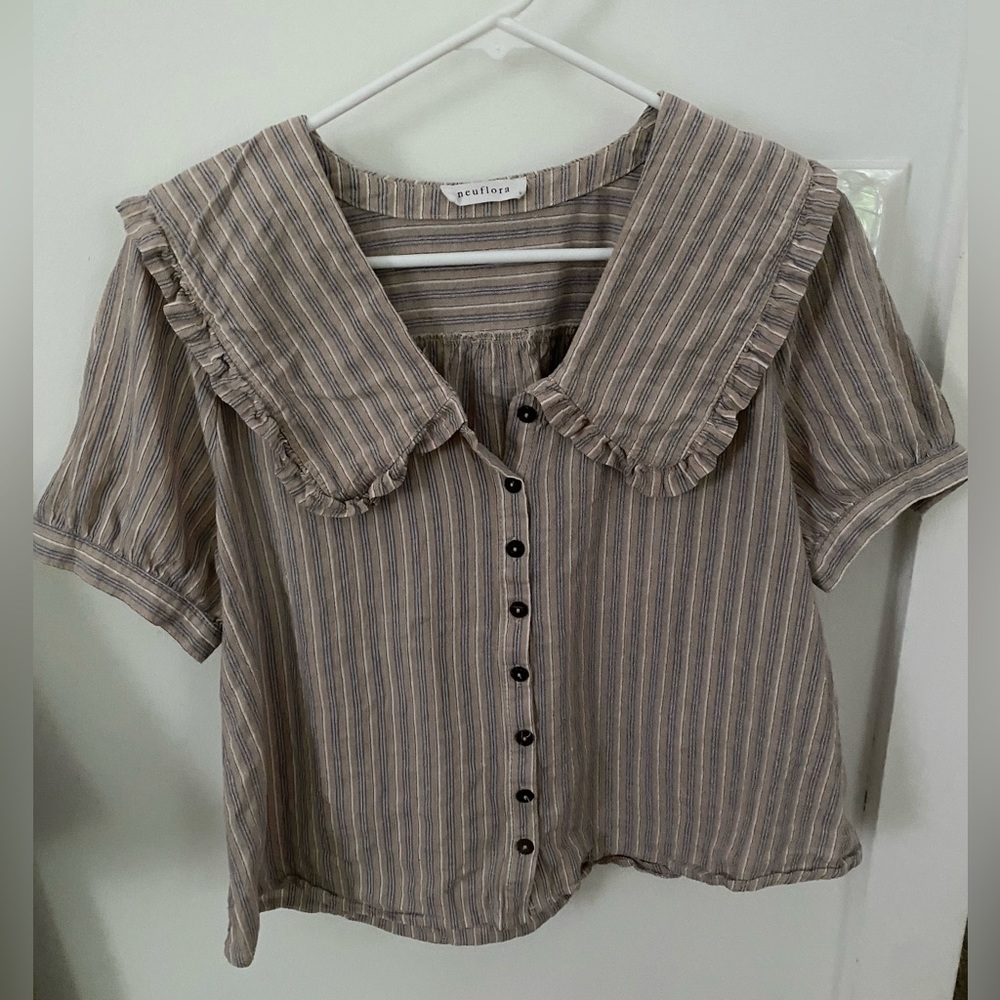Neuflora Blouse with Peter Pan Collar